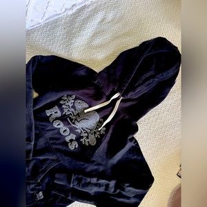 Rare ROOTS Hoodie, Size L